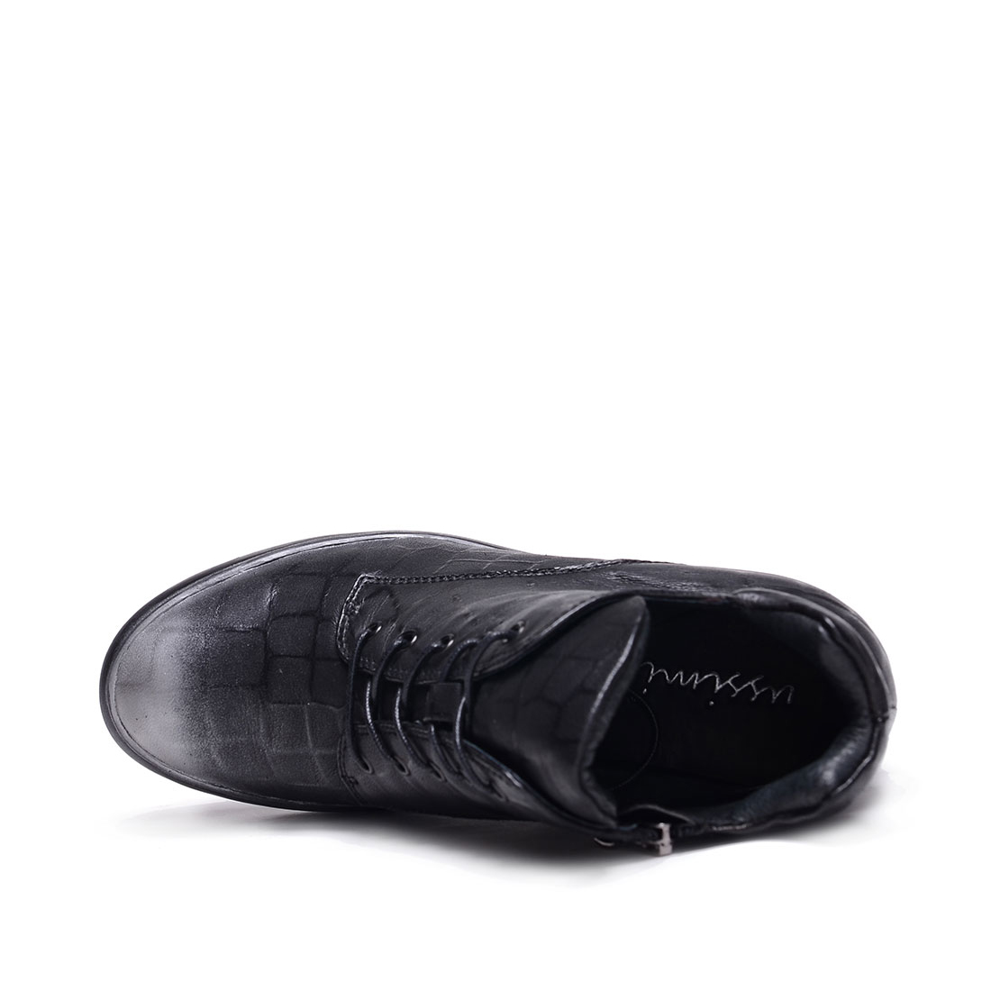 [杰克玛莉]欧美风交叉绑带牛皮革休闲鞋(尺码标准)
编号：A0191X1A98