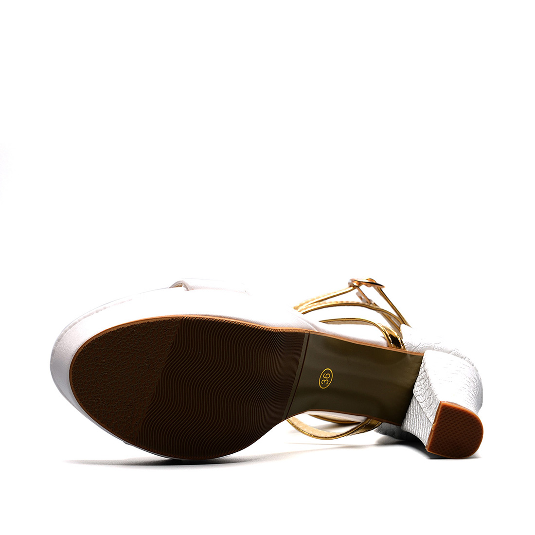 [Fovilla]欧美风皮带扣牛皮革凉鞋(尺码标准)
编号：A0693L1A17