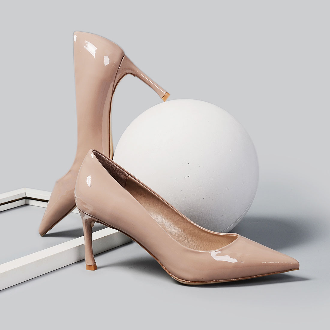 [Run&Heels]欧美风简约漆皮革单鞋(尺码标准)
编号：A3923D1A74